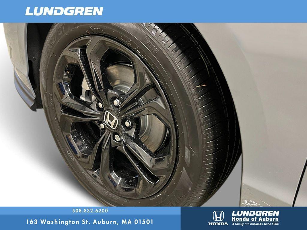 new 2025 Honda Accord car, priced at $31,755