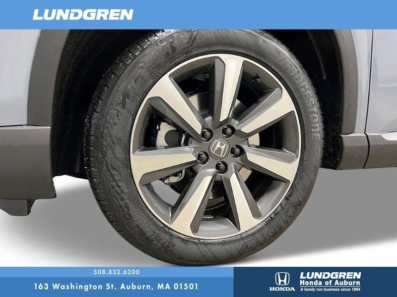 new 2025 Honda Pilot car, priced at $51,450