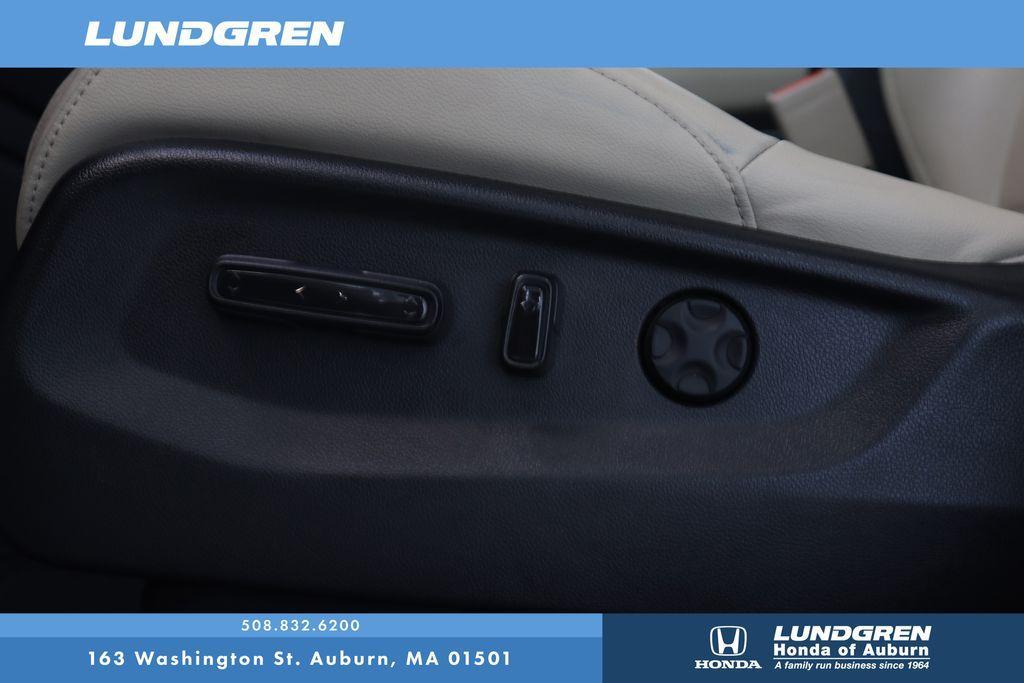 used 2020 Honda CR-V car, priced at $29,327