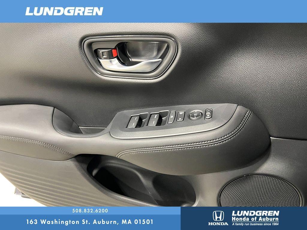 new 2025 Honda HR-V car, priced at $28,295