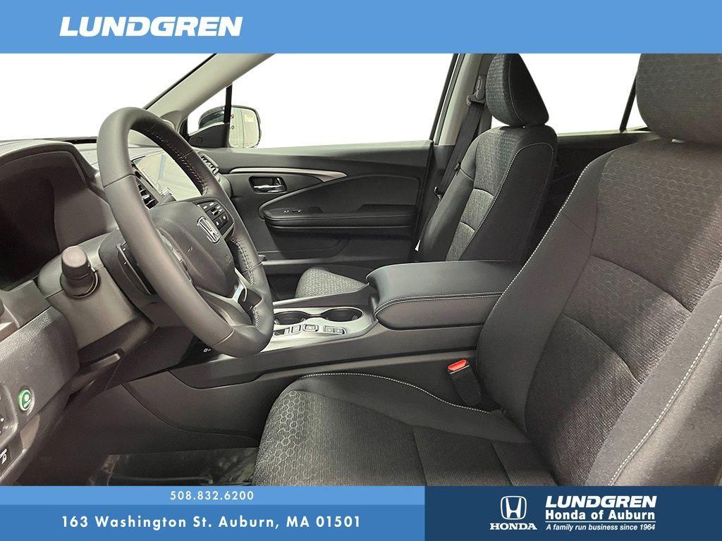 new 2025 Honda Ridgeline car, priced at $41,600