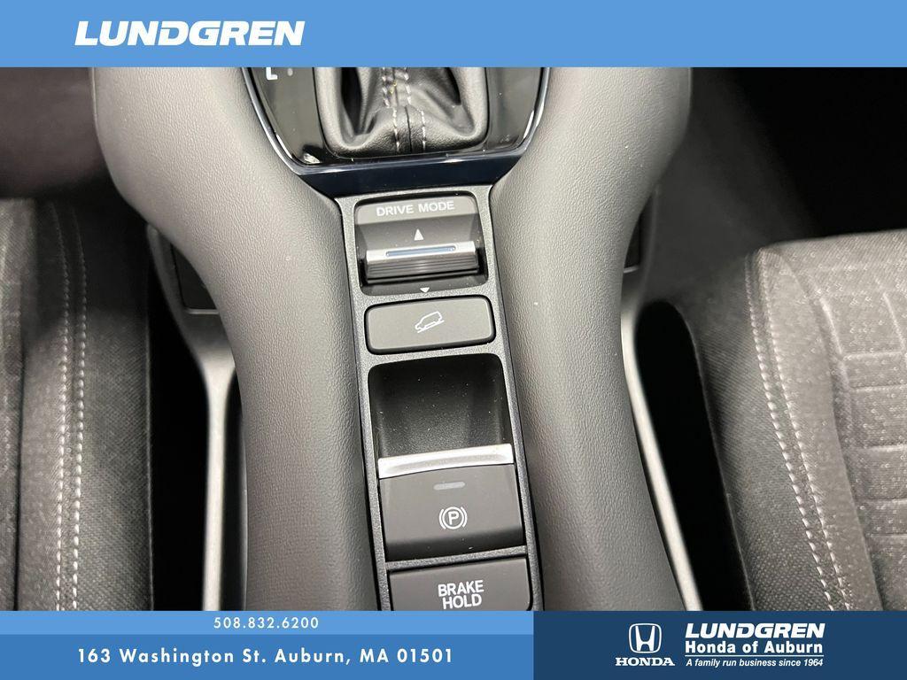 new 2025 Honda HR-V car, priced at $28,295