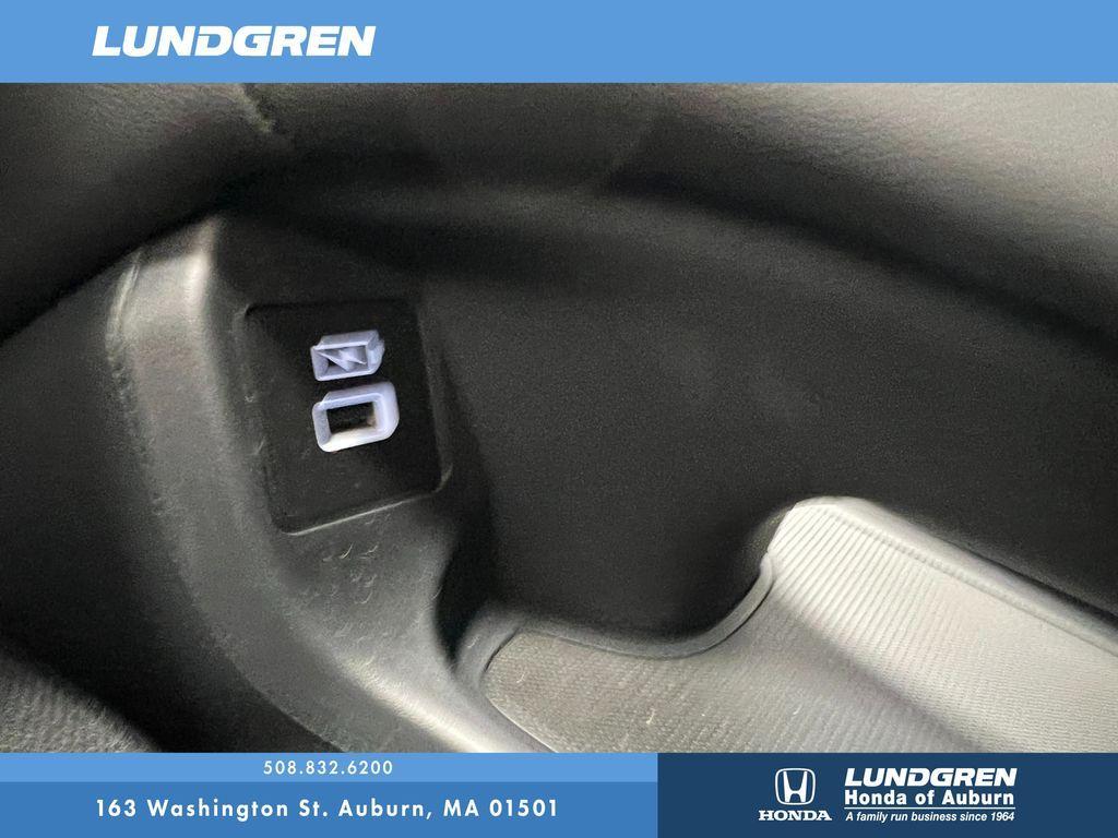 new 2025 Honda HR-V car, priced at $28,295