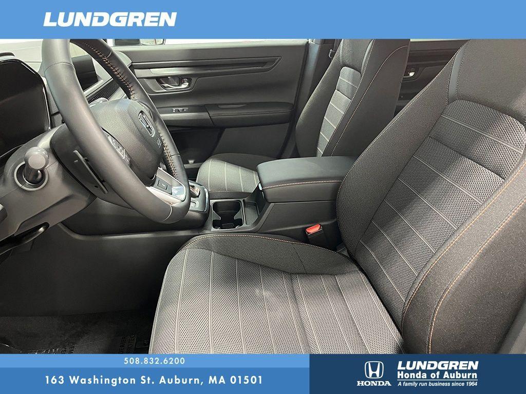 new 2026 Honda CR-V Hybrid car, priced at $40,195