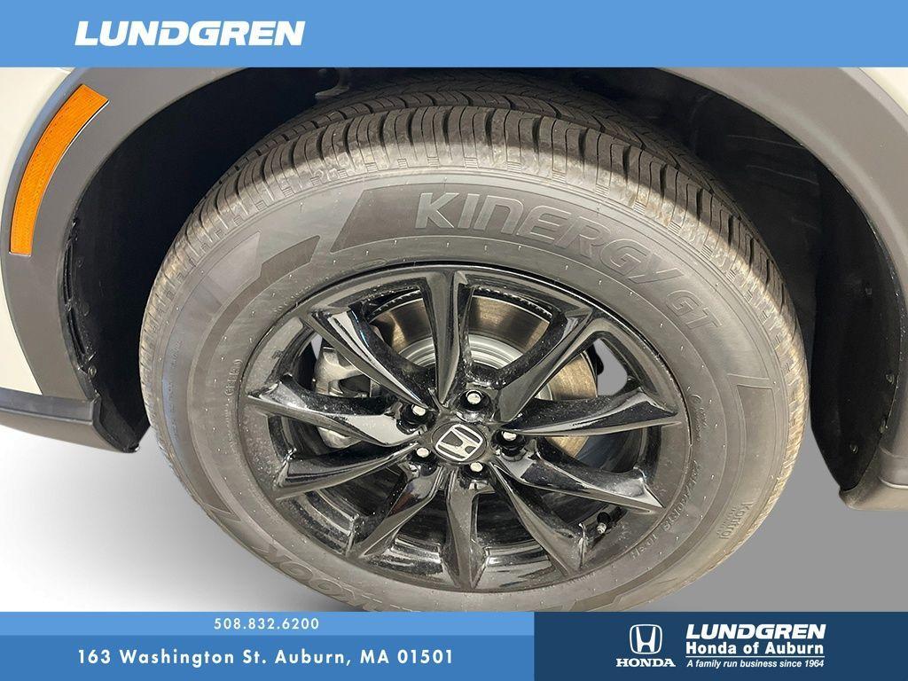 new 2026 Honda CR-V Hybrid car, priced at $38,580