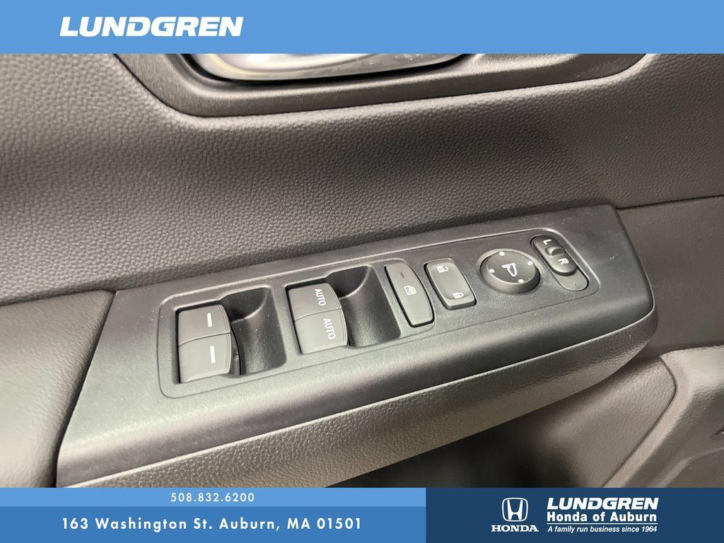 new 2026 Honda CR-V Hybrid car, priced at $38,580