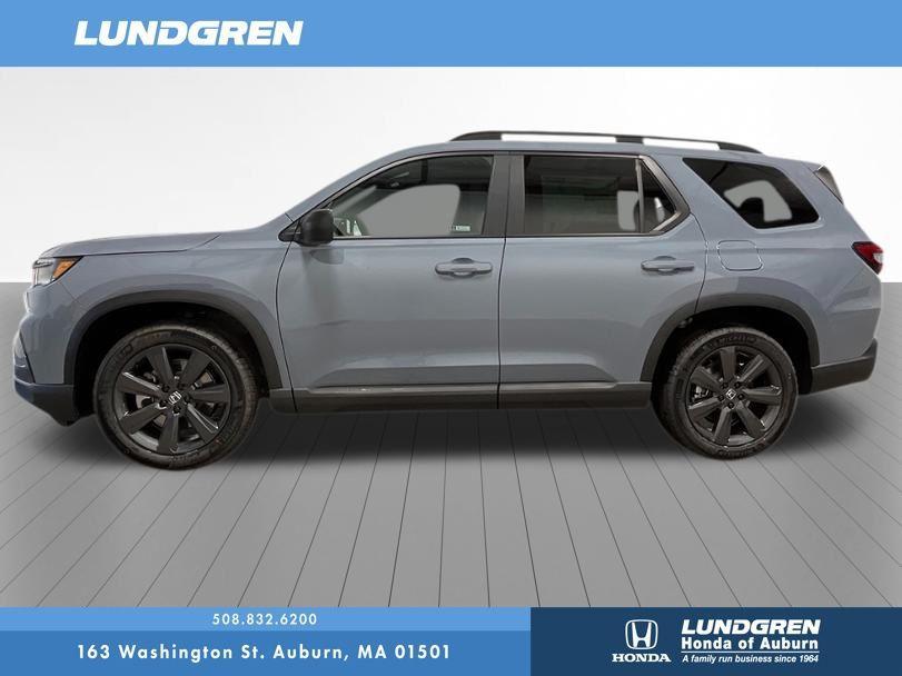 new 2025 Honda Pilot car, priced at $44,250