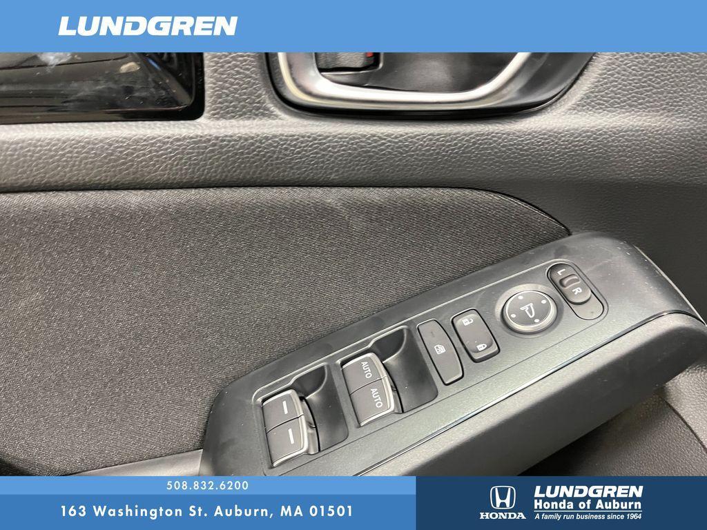 new 2025 Honda Civic Hybrid car, priced at $31,300