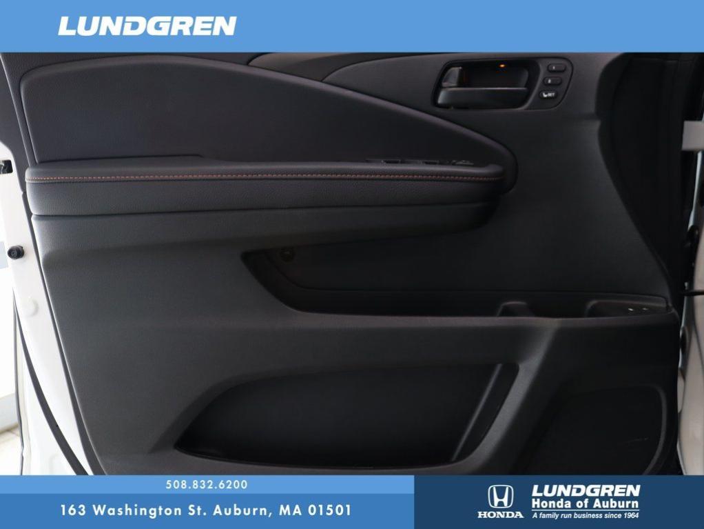 used 2024 Honda Passport car, priced at $42,477