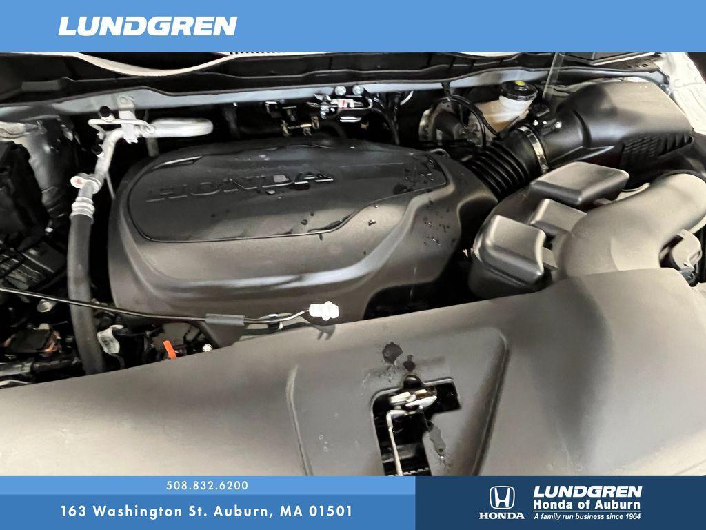 new 2026 Honda Odyssey car, priced at $44,290