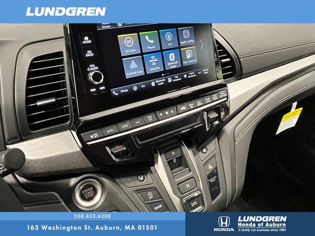 new 2026 Honda Odyssey car, priced at $44,290