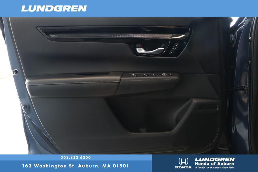 used 2023 Honda CR-V car, priced at $34,347