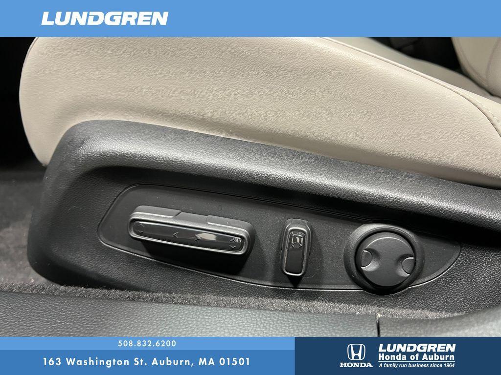 new 2025 Honda Accord Hybrid car, priced at $36,135