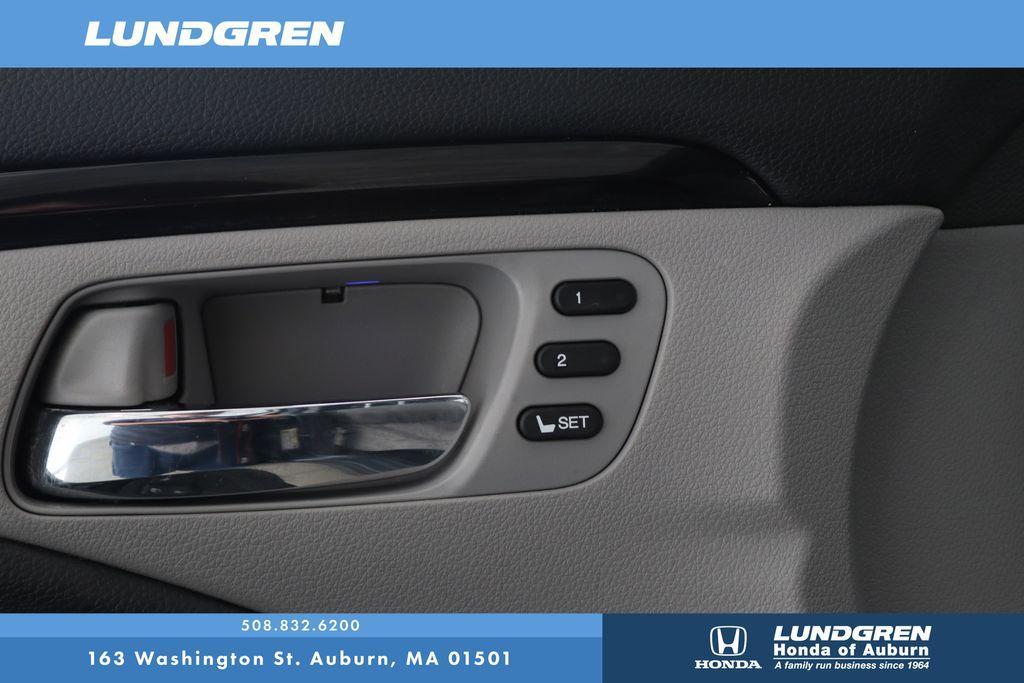 used 2018 Honda Pilot car, priced at $25,441