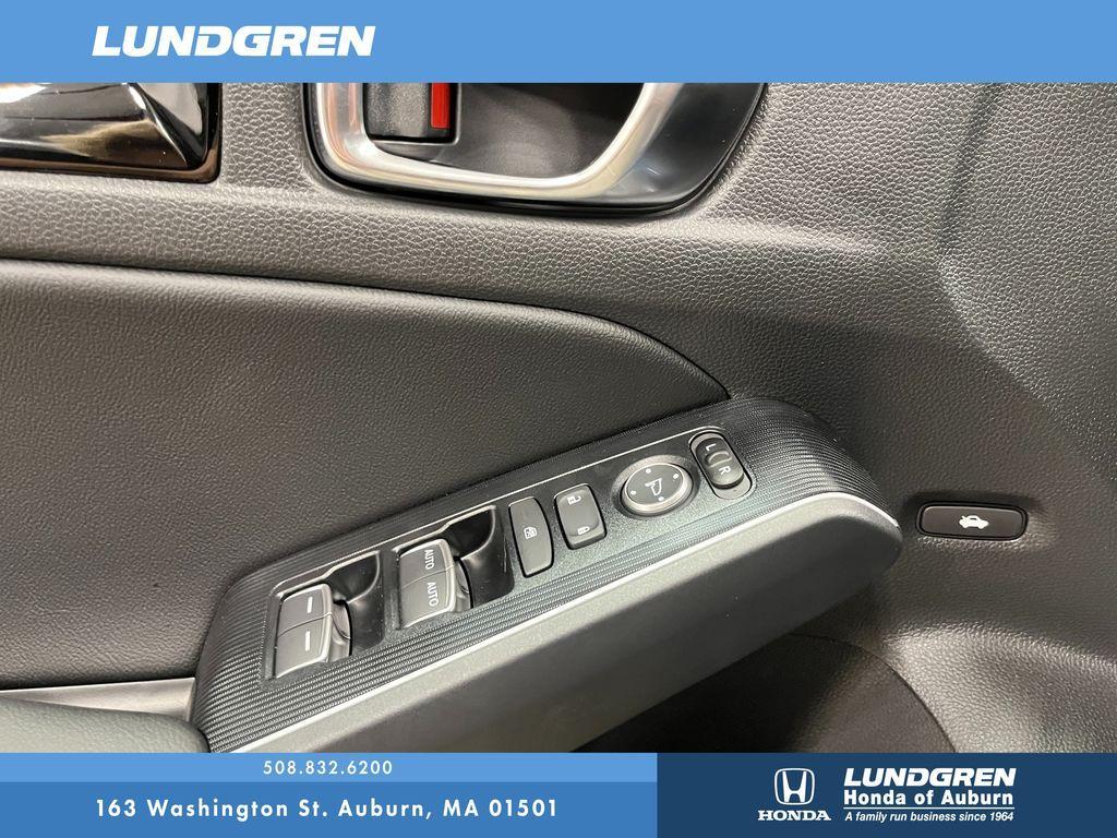 new 2025 Honda Civic Hybrid car