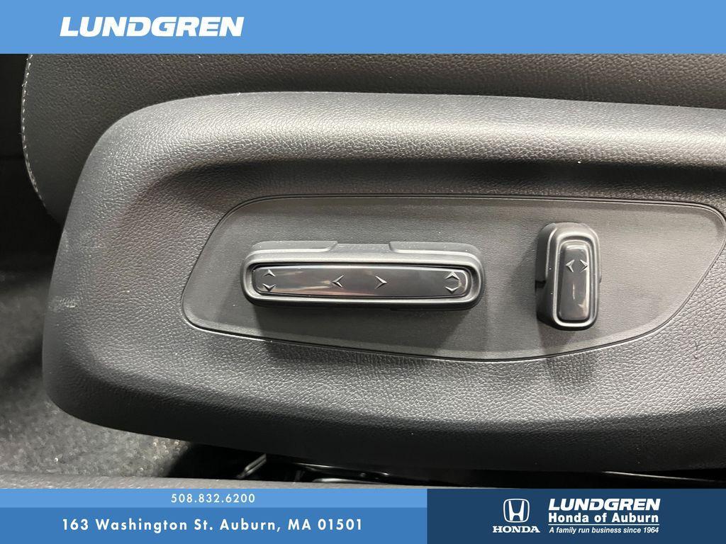 new 2025 Honda Civic Hybrid car