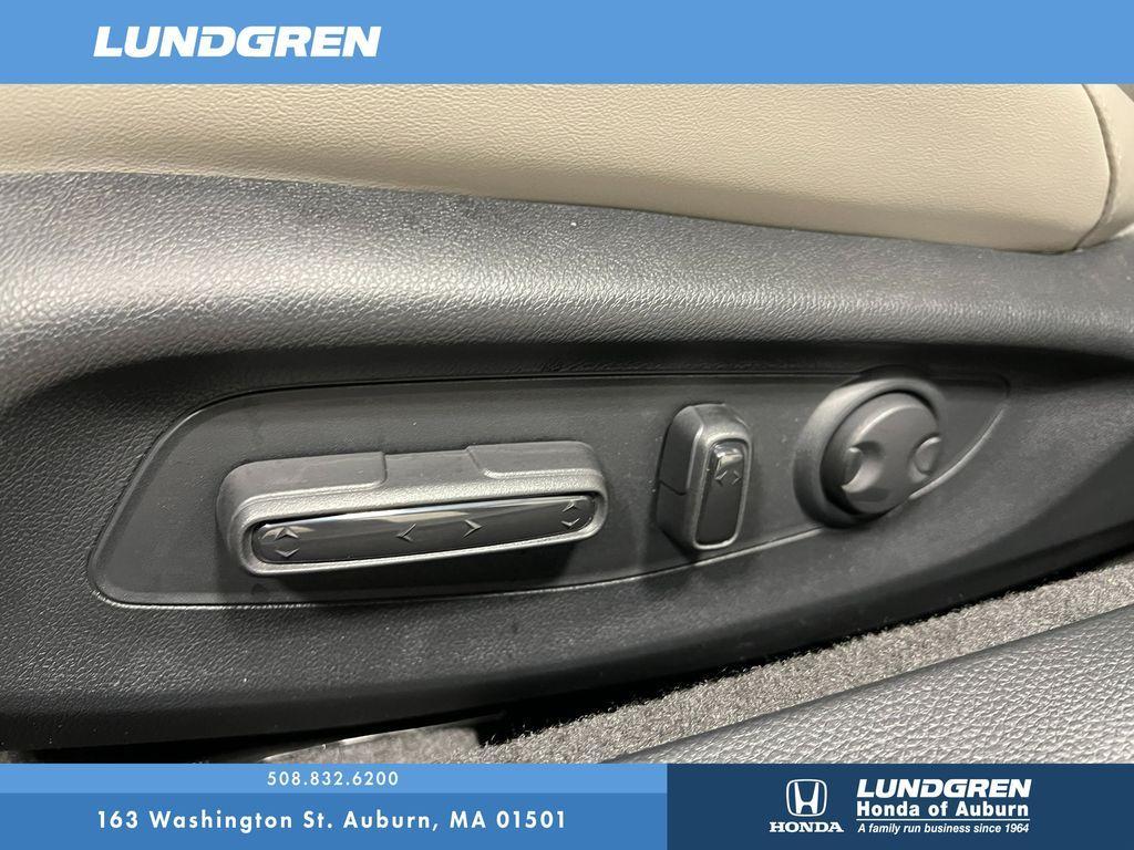 new 2025 Honda Accord Hybrid car, priced at $40,450