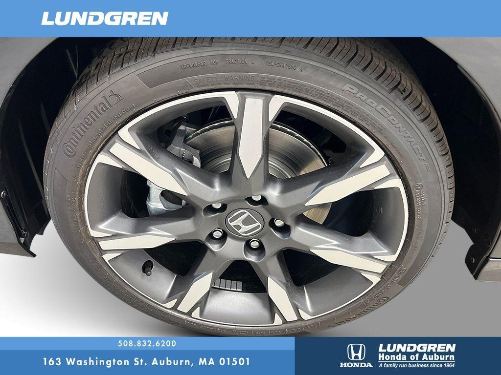 new 2026 Honda Civic Hybrid car, priced at $33,445