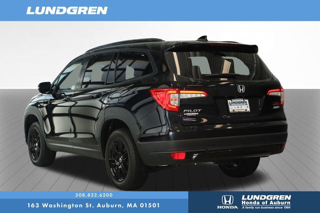 used 2022 Honda Pilot car, priced at $33,497