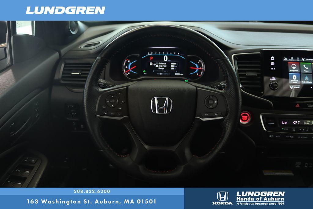 used 2022 Honda Pilot car, priced at $33,497