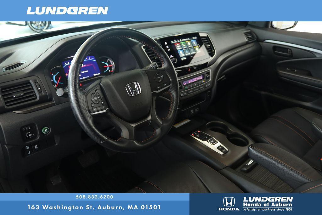 used 2022 Honda Pilot car, priced at $33,497