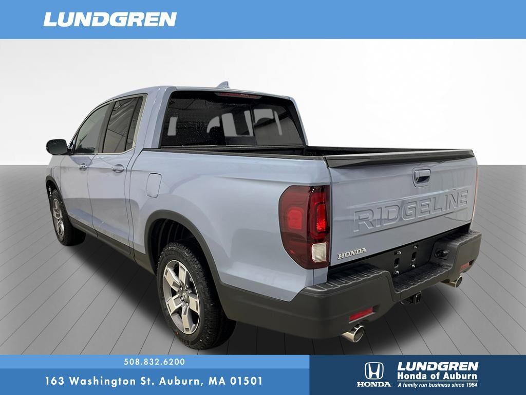 new 2025 Honda Ridgeline car, priced at $44,430