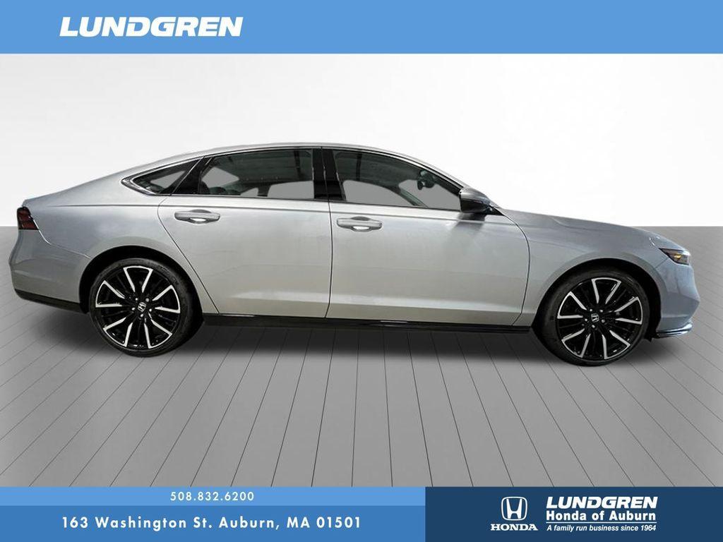 new 2025 Honda Accord Hybrid car, priced at $40,450