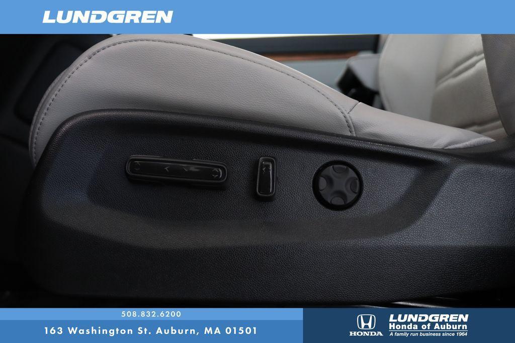 used 2022 Honda CR-V car, priced at $29,767