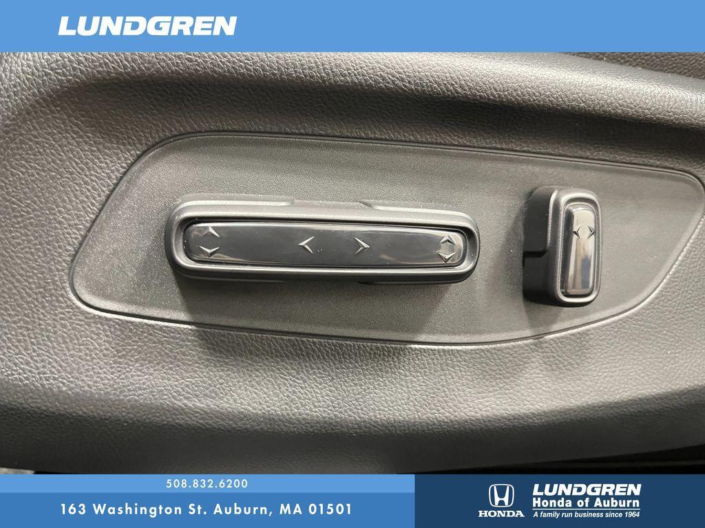 new 2026 Honda HR-V car, priced at $33,000