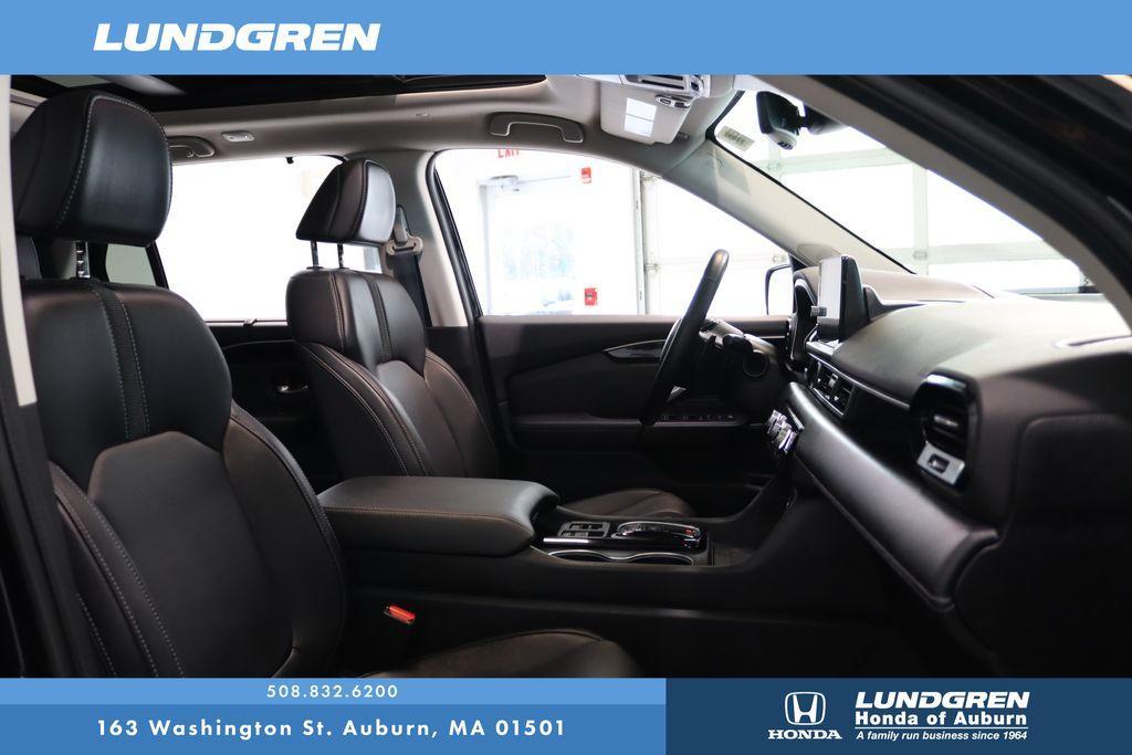 used 2023 Honda Pilot car, priced at $39,827