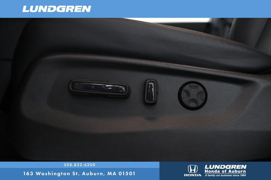 used 2023 Honda Odyssey car, priced at $37,997