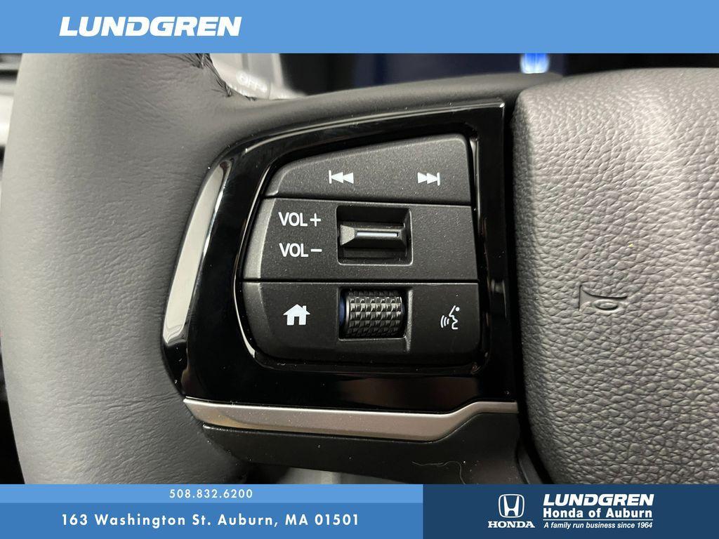 new 2026 Honda Odyssey car, priced at $44,290