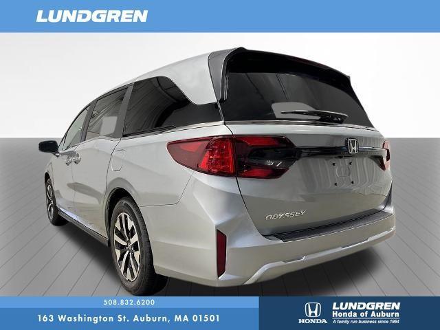 new 2026 Honda Odyssey car, priced at $44,290