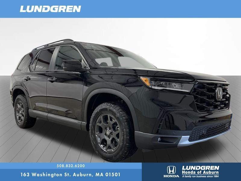 new 2025 Honda Pilot car, priced at $50,850