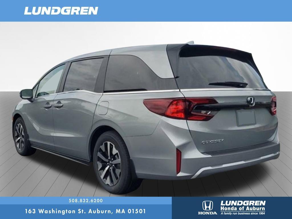 new 2026 Honda Odyssey car, priced at $44,245