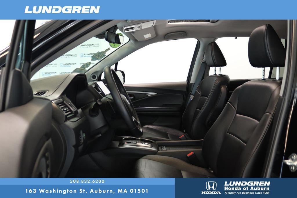 used 2022 Honda Pilot car, priced at $35,427