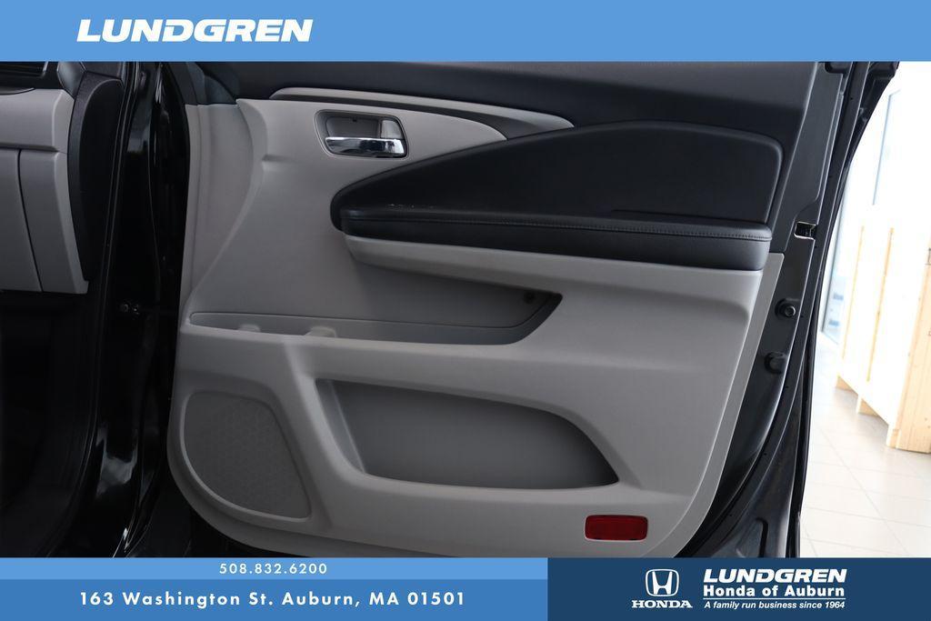 used 2019 Honda Pilot car, priced at $21,497