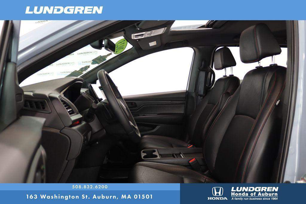 used 2023 Honda Odyssey car, priced at $36,697