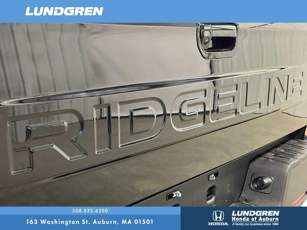 new 2025 Honda Ridgeline car, priced at $44,430