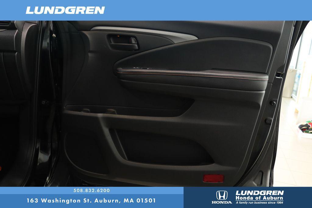 used 2022 Honda Passport car, priced at $34,997