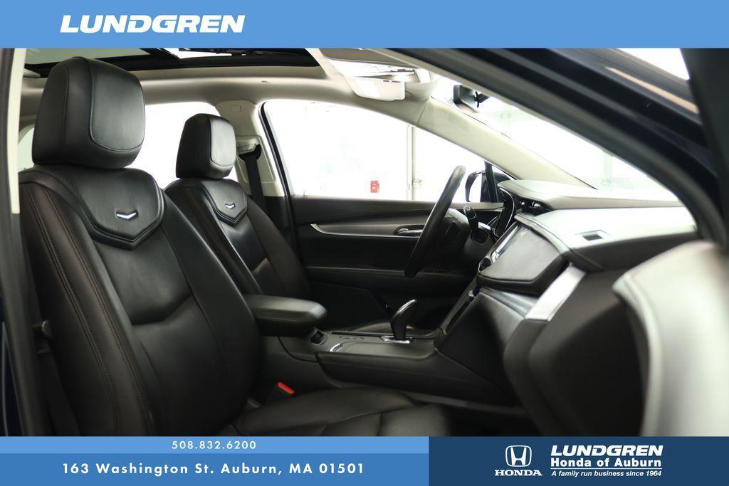 used 2017 Cadillac XT5 car, priced at $12,997