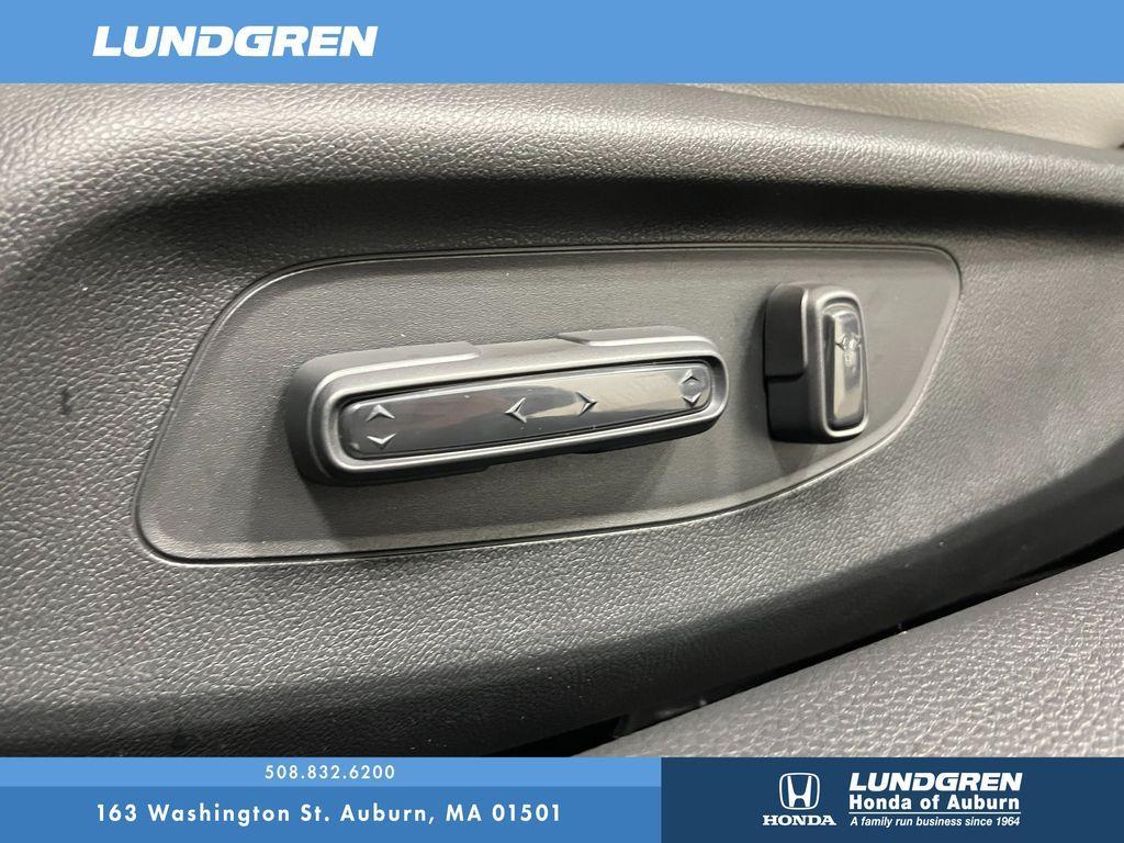 new 2025 Honda Civic Hybrid car, priced at $34,300