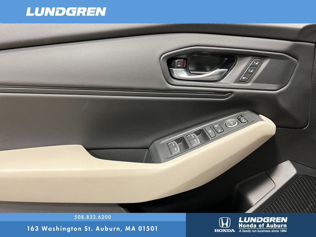 new 2025 Honda Accord Hybrid car, priced at $36,135