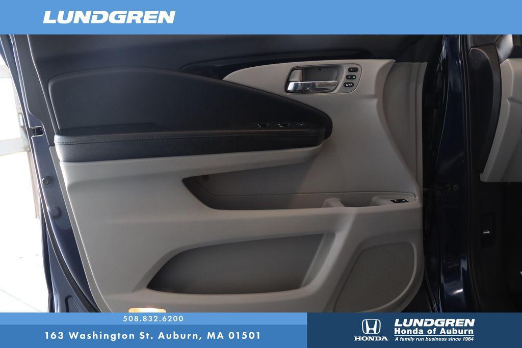 used 2018 Honda Pilot car, priced at $17,997