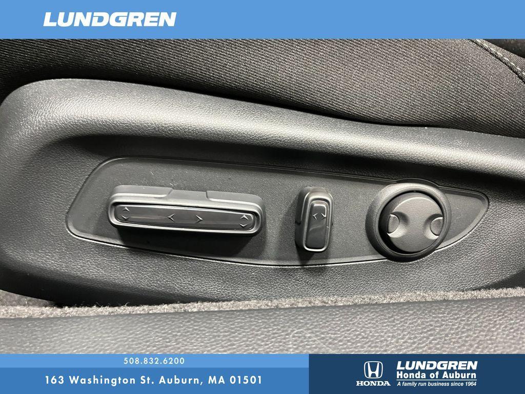 new 2025 Honda Accord car, priced at $31,710