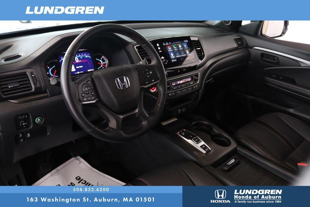 used 2022 Honda Pilot car, priced at $33,997