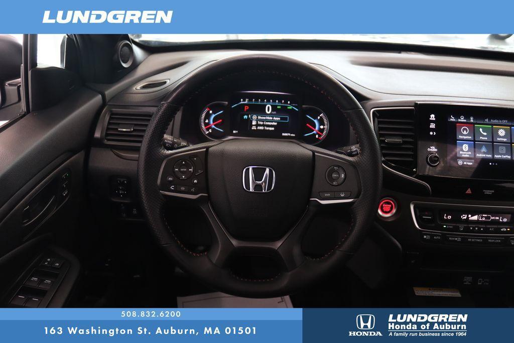 used 2022 Honda Pilot car, priced at $33,997