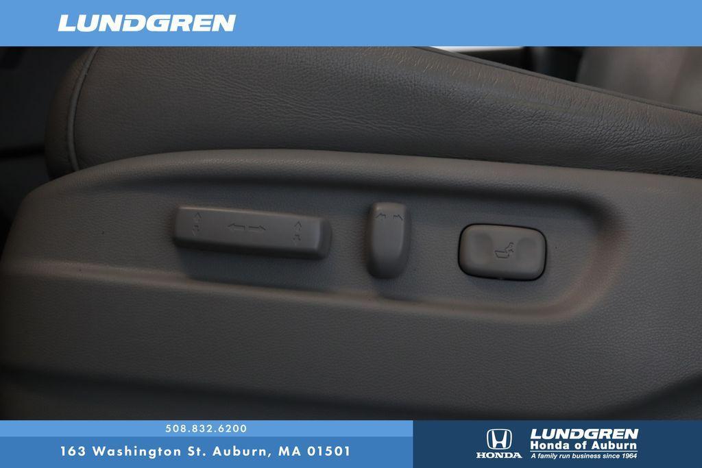 used 2017 Honda Pilot car, priced at $15,497