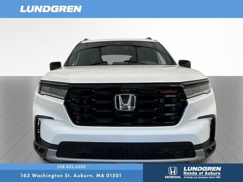 new 2025 Honda Pilot car, priced at $50,850