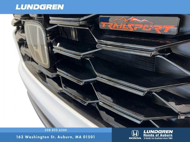 new 2025 Honda Pilot car, priced at $50,850